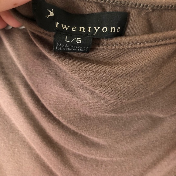 Twenty One Assymetrical One Shoulder Top Sz Large - Picture 4 of 5